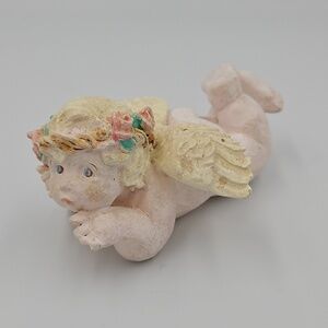 Angel figurine